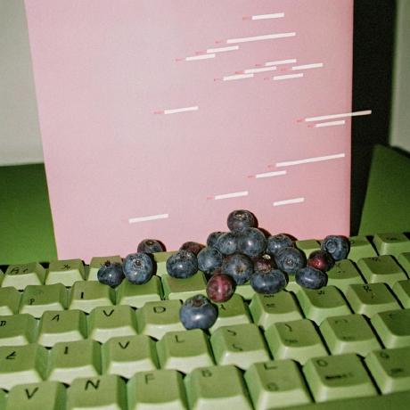 @bloo-berries